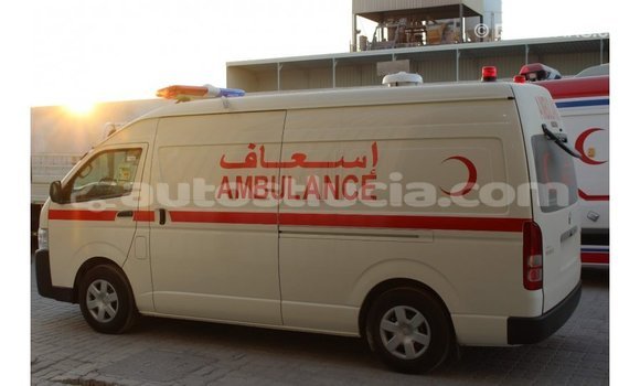 Buy Import Toyota Hiace White Car in Import - Dubai in Anse-la-Raye Buy Import Toyota Hiace White Car in Import - Dubai in Anse-la-Raye