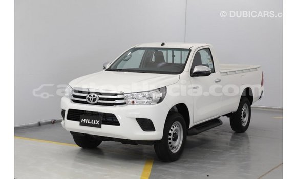 Buy Import Toyota Hilux White Car in Import - Dubai in Anse-la-Raye Buy Import Toyota Hilux White Car in Import - Dubai in Anse-la-Raye