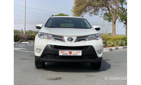 Buy Import Toyota 4Runner White Car in Import - Dubai in Anse-la-Raye Buy Import Toyota 4Runner White Car in Import - Dubai in Anse-la-Raye