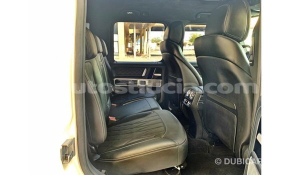 Buy Import Mercedes-Benz 190 (W201) White Car in Import - Dubai in Anse-la-Raye Buy Import Mercedes-Benz 190 (W201) White Car in Import - Dubai in Anse-la-Raye