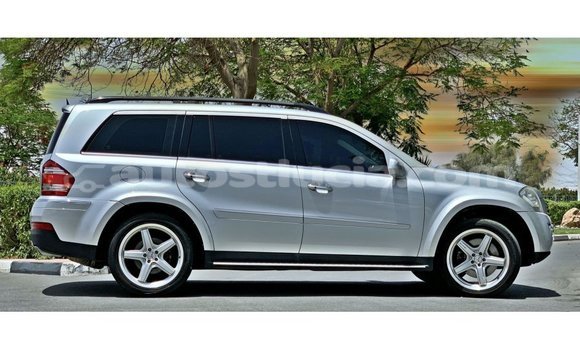 Buy Import Mercedes-Benz 190 (W201) Other Car in Import - Dubai in Anse-la-Raye Buy Import Mercedes-Benz 190 (W201) Other Car in Import - Dubai in Anse-la-Raye