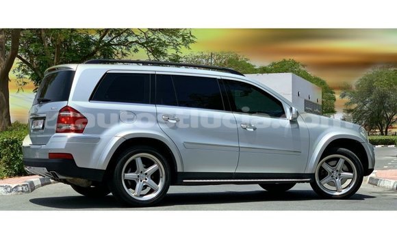 Buy Import Mercedes-Benz 190 (W201) Other Car in Import - Dubai in Anse-la-Raye Buy Import Mercedes-Benz 190 (W201) Other Car in Import - Dubai in Anse-la-Raye