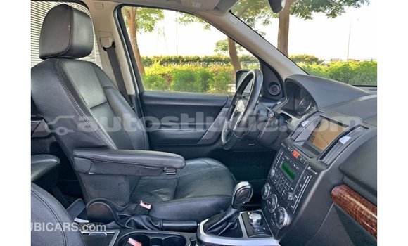 Buy Import Land Rover Defender Other Car in Import - Dubai in Anse-la-Raye Buy Import Land Rover Defender Other Car in Import - Dubai in Anse-la-Raye