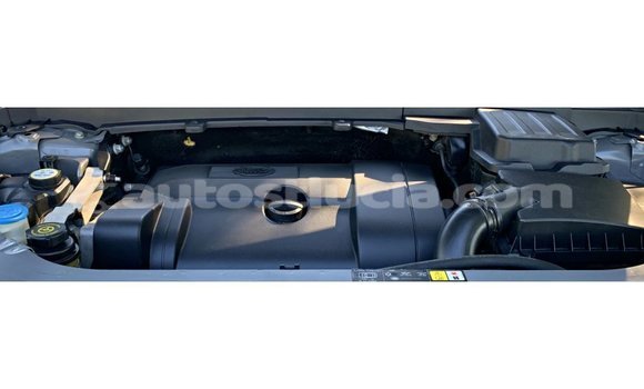 Buy Import Land Rover Defender Other Car in Import - Dubai in Anse-la-Raye Buy Import Land Rover Defender Other Car in Import - Dubai in Anse-la-Raye