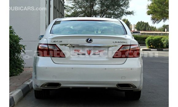 Buy Import Lexus LS White Car in Import - Dubai in Anse-la-Raye Buy Import Lexus LS White Car in Import - Dubai in Anse-la-Raye