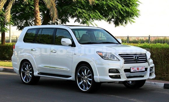 Buy Import Lexus LX White Car in Import - Dubai in Anse-la-Raye Buy Import Lexus LX White Car in Import - Dubai in Anse-la-Raye
