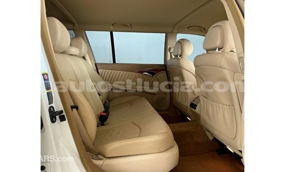 Buy Import Mercedes-Benz 200 White Car in Import - Dubai in Anse-la-Raye Buy Import Mercedes-Benz 200 White Car in Import - Dubai in Anse-la-Raye