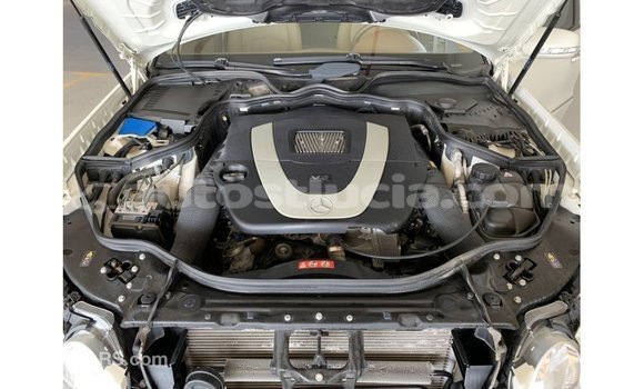 Buy Import Mercedes-Benz 200 White Car in Import - Dubai in Anse-la-Raye Buy Import Mercedes-Benz 200 White Car in Import - Dubai in Anse-la-Raye