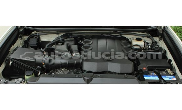 Buy Import Toyota Prado White Car in Import - Dubai in Anse-la-Raye Buy Import Toyota Prado White Car in Import - Dubai in Anse-la-Raye