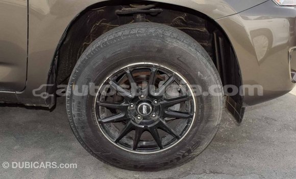 Buy Import Toyota HiAce Other Truck in Import - Dubai in Anse-la-Raye Buy Import Toyota HiAce Other Truck in Import - Dubai in Anse-la-Raye