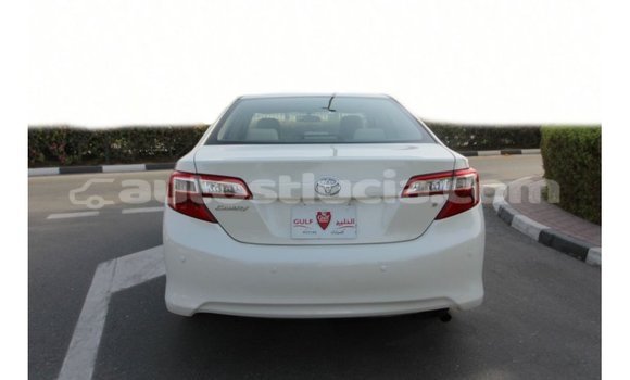 Buy Import Toyota Camry White Car in Import - Dubai in Anse-la-Raye Buy Import Toyota Camry White Car in Import - Dubai in Anse-la-Raye