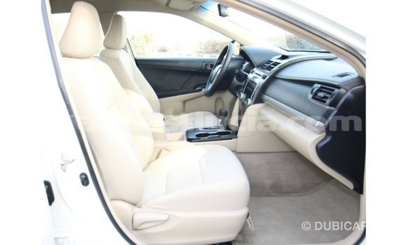 Buy Import Toyota Camry White Car in Import - Dubai in Anse-la-Raye Buy Import Toyota Camry White Car in Import - Dubai in Anse-la-Raye