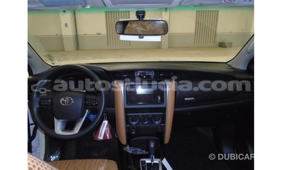 Buy Import Toyota Fortuner White Car in Import - Dubai in Anse-la-Raye Buy Import Toyota Fortuner White Car in Import - Dubai in Anse-la-Raye