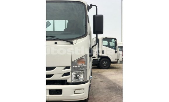 Buy Import Isuzu FTR 850 White Truck in Import - Dubai in Anse-la-Raye Buy Import Isuzu FTR 850 White Truck in Import - Dubai in Anse-la-Raye