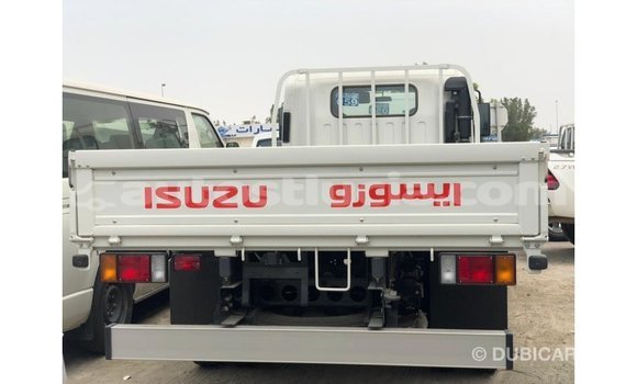 Buy Import Isuzu FTR 850 White Truck in Import - Dubai in Anse-la-Raye Buy Import Isuzu FTR 850 White Truck in Import - Dubai in Anse-la-Raye
