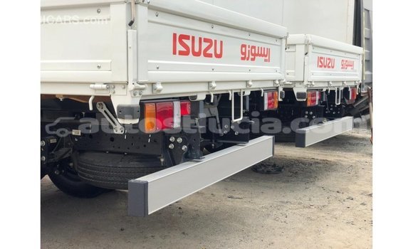 Buy Import Isuzu FTR 850 White Truck in Import - Dubai in Anse-la-Raye Buy Import Isuzu FTR 850 White Truck in Import - Dubai in Anse-la-Raye