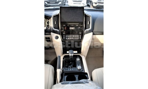 Buy Import Toyota Land Cruiser Black Car in Import - Dubai in Anse-la-Raye Buy Import Toyota Land Cruiser Black Car in Import - Dubai in Anse-la-Raye