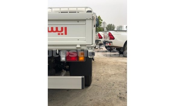 Buy Import Isuzu FTR 850 White Truck in Import - Dubai in Anse-la-Raye Buy Import Isuzu FTR 850 White Truck in Import - Dubai in Anse-la-Raye