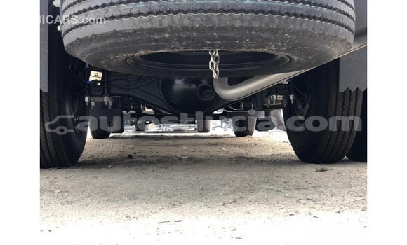 Buy Import Isuzu FTR 850 White Truck in Import - Dubai in Anse-la-Raye Buy Import Isuzu FTR 850 White Truck in Import - Dubai in Anse-la-Raye