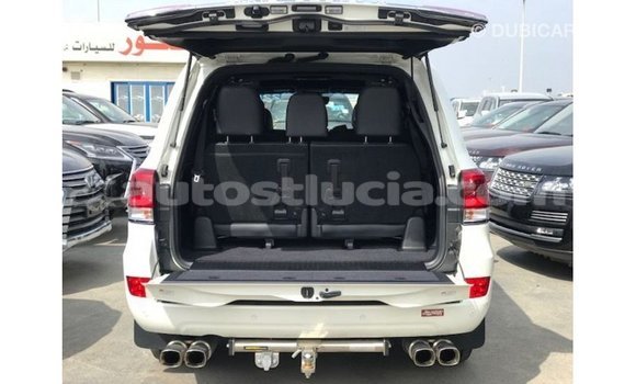 Buy Import Toyota Land Cruiser White Car in Import - Dubai in Anse-la-Raye Buy Import Toyota Land Cruiser White Car in Import - Dubai in Anse-la-Raye