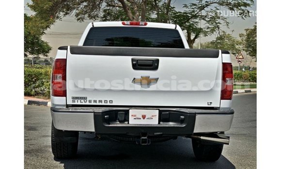 Buy Import Chevrolet Silverado White Car in Import - Dubai in Anse-la-Raye Buy Import Chevrolet Silverado White Car in Import - Dubai in Anse-la-Raye