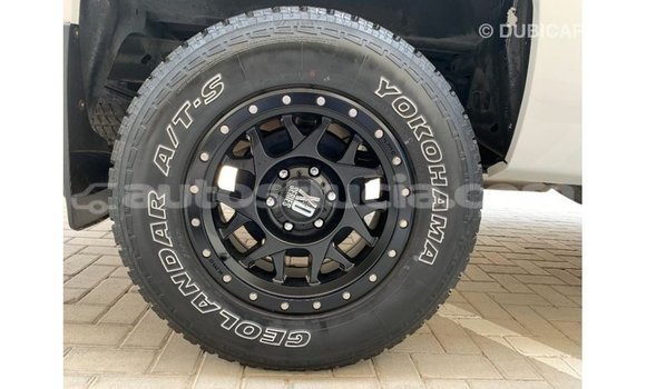 Buy Import Chevrolet Silverado White Car in Import - Dubai in Anse-la-Raye Buy Import Chevrolet Silverado White Car in Import - Dubai in Anse-la-Raye