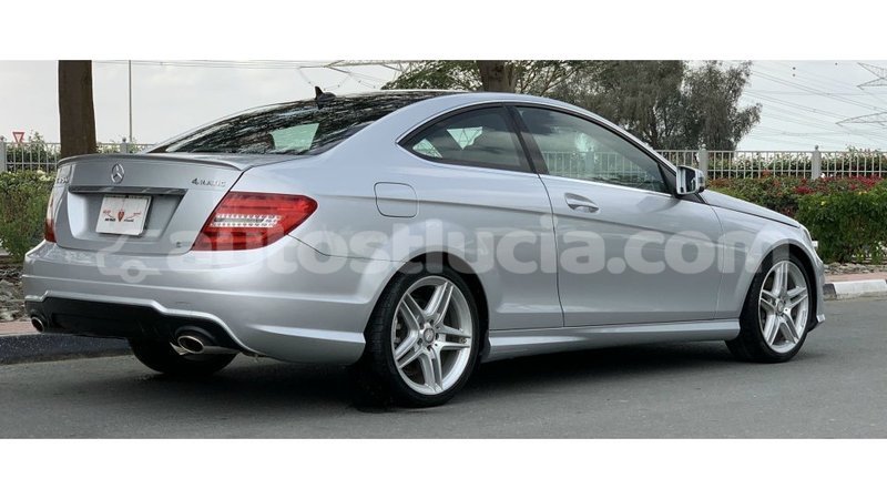 Big with watermark mercedes benz 190 w201 anse la raye import dubai 3565