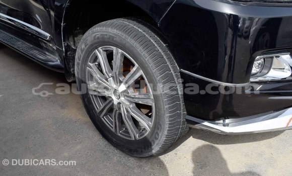 Acheter Import Voiture Toyota Land Cruiser Noir à Import - Dubai, Anse-la-Raye Acheter Import Voiture Toyota Land Cruiser Noir à Import - Dubai, Anse-la-Raye