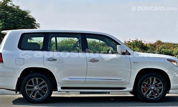 Buy Import Lexus LX White Car in Import - Dubai in Anse-la-Raye Buy Import Lexus LX White Car in Import - Dubai in Anse-la-Raye