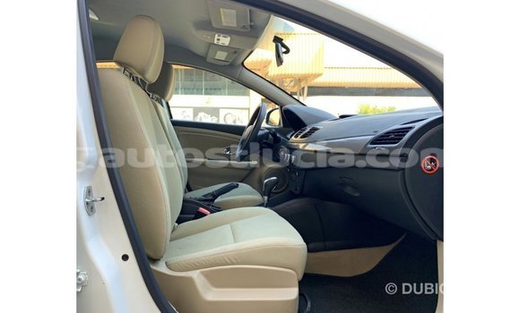 Buy Import Renault Fluence White Car in Import - Dubai in Anse-la-Raye Buy Import Renault Fluence White Car in Import - Dubai in Anse-la-Raye