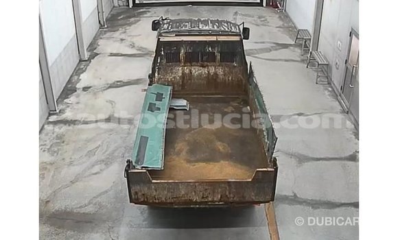 Acheter Import Utilitaire Nissan Evalia Marron à Import - Dubai, Anse-la-Raye Acheter Import Utilitaire Nissan Evalia Marron à Import - Dubai, Anse-la-Raye