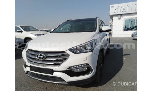 Buy Import Hyundai Santa Fe White Car in Import - Dubai in Anse-la-Raye Buy Import Hyundai Santa Fe White Car in Import - Dubai in Anse-la-Raye