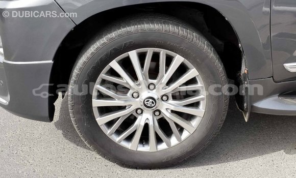 Acheter Import Voiture Toyota Land Cruiser Autre à Import - Dubai, Anse-la-Raye Acheter Import Voiture Toyota Land Cruiser Autre à Import - Dubai, Anse-la-Raye