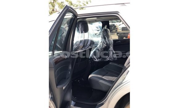 Buy Import Mercedes-Benz 190 (W201) Other Car in Import - Dubai in Anse-la-Raye Buy Import Mercedes-Benz 190 (W201) Other Car in Import - Dubai in Anse-la-Raye