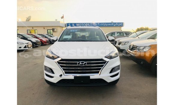 Buy Import Hyundai Tucson White Car in Import - Dubai in Anse-la-Raye Buy Import Hyundai Tucson White Car in Import - Dubai in Anse-la-Raye