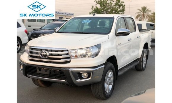 Buy Import Toyota Hilux White Car in Import - Dubai in Anse-la-Raye Buy Import Toyota Hilux White Car in Import - Dubai in Anse-la-Raye
