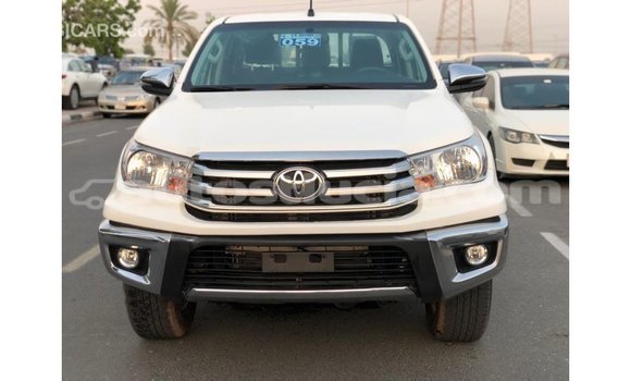 Buy Import Toyota Hilux White Car in Import - Dubai in Anse-la-Raye Buy Import Toyota Hilux White Car in Import - Dubai in Anse-la-Raye