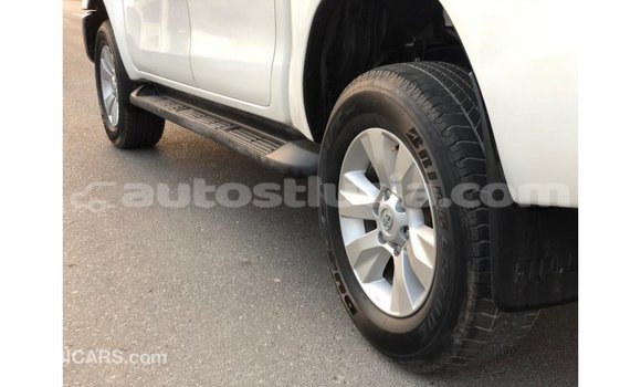 Buy Import Toyota Hilux White Car in Import - Dubai in Anse-la-Raye Buy Import Toyota Hilux White Car in Import - Dubai in Anse-la-Raye