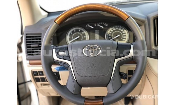 Buy Import Toyota Land Cruiser White Car in Import - Dubai in Anse-la-Raye Buy Import Toyota Land Cruiser White Car in Import - Dubai in Anse-la-Raye