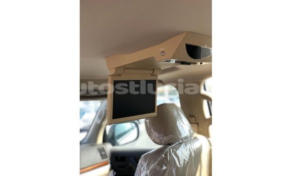 Buy Import Toyota Land Cruiser White Car in Import - Dubai in Anse-la-Raye Buy Import Toyota Land Cruiser White Car in Import - Dubai in Anse-la-Raye