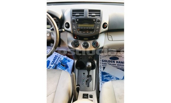 Buy Import Toyota 4Runner Red Car in Import - Dubai in Anse-la-Raye Buy Import Toyota 4Runner Red Car in Import - Dubai in Anse-la-Raye