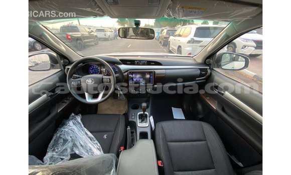 Buy Import Toyota Hilux White Car in Import - Dubai in Anse-la-Raye Buy Import Toyota Hilux White Car in Import - Dubai in Anse-la-Raye