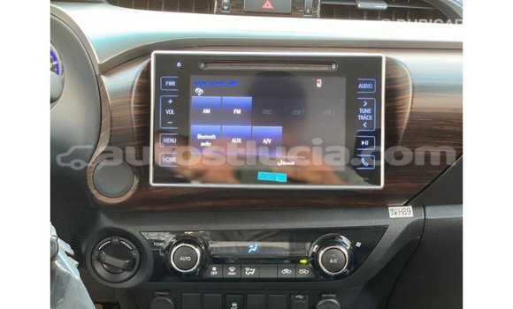 Buy Import Toyota Hilux White Car in Import - Dubai in Anse-la-Raye Buy Import Toyota Hilux White Car in Import - Dubai in Anse-la-Raye