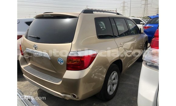 Buy Import Toyota Highlander Other Car in Import - Dubai in Anse-la-Raye Buy Import Toyota Highlander Other Car in Import - Dubai in Anse-la-Raye