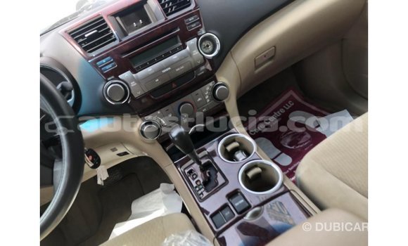 Buy Import Toyota Highlander Other Car in Import - Dubai in Anse-la-Raye Buy Import Toyota Highlander Other Car in Import - Dubai in Anse-la-Raye