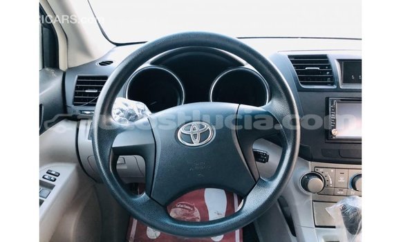 Buy Import Toyota Highlander Other Car in Import - Dubai in Anse-la-Raye Buy Import Toyota Highlander Other Car in Import - Dubai in Anse-la-Raye