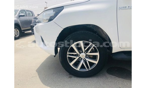 Buy Import Toyota Hilux White Car in Import - Dubai in Anse-la-Raye Buy Import Toyota Hilux White Car in Import - Dubai in Anse-la-Raye