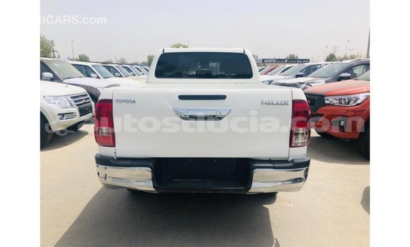 Buy Import Toyota Hilux White Car in Import - Dubai in Anse-la-Raye Buy Import Toyota Hilux White Car in Import - Dubai in Anse-la-Raye
