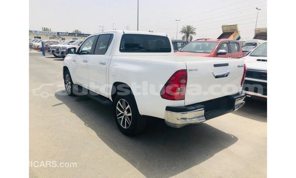 Buy Import Toyota Hilux White Car in Import - Dubai in Anse-la-Raye Buy Import Toyota Hilux White Car in Import - Dubai in Anse-la-Raye