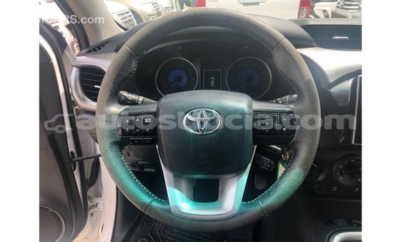 Buy Import Toyota Hilux White Car in Import - Dubai in Anse-la-Raye Buy Import Toyota Hilux White Car in Import - Dubai in Anse-la-Raye